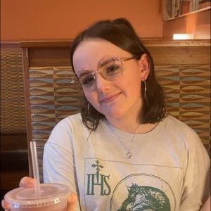 Meet your Posher, Kaylee